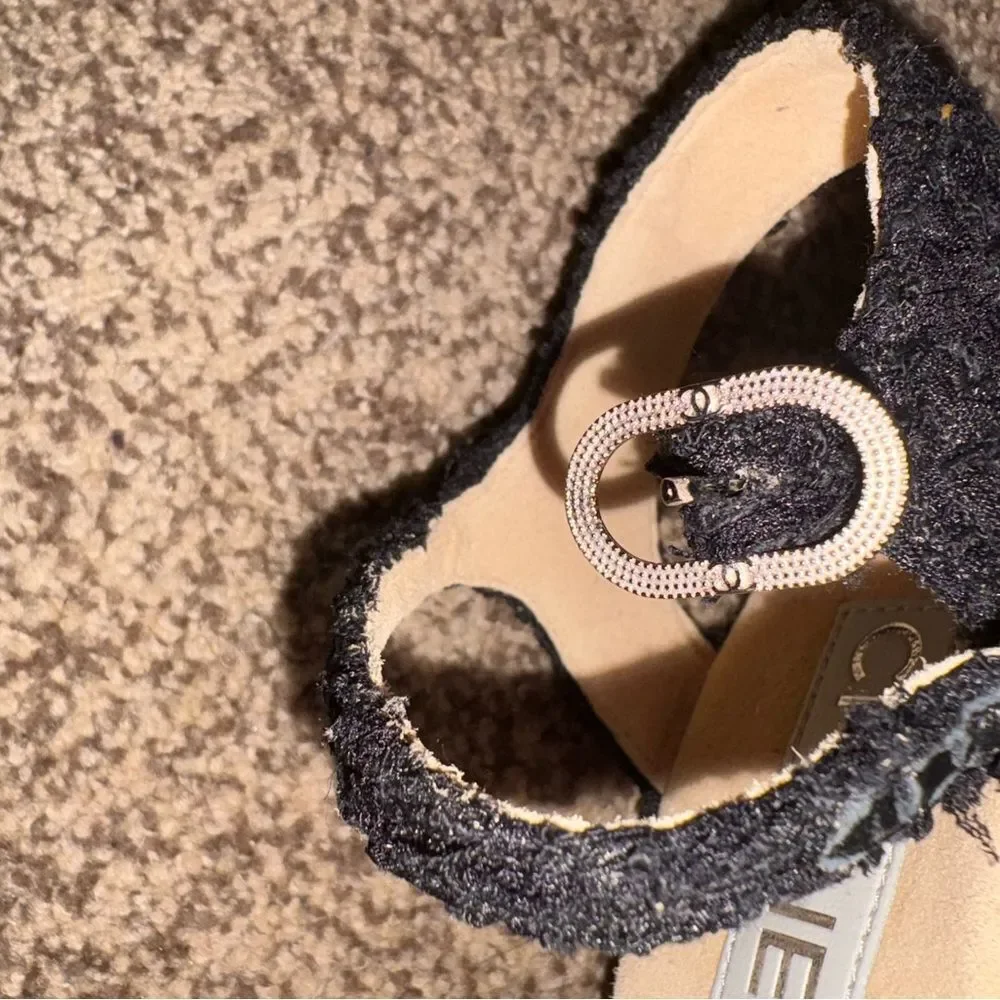 Brand new with box  CHANEL 2023 Black Tweed Sandal size 10  wedges